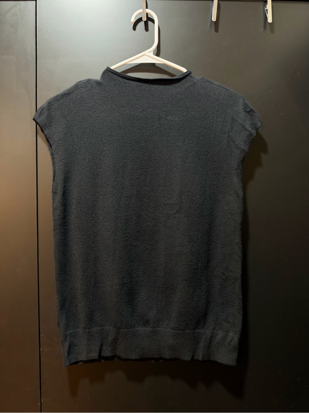 Women’s Short Sleeve Knit Top